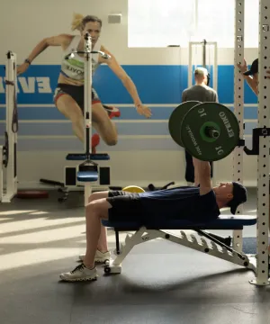 man bench pressing 